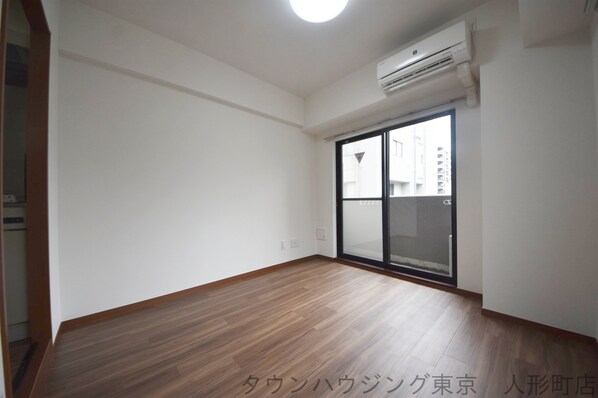 コスモリード人形町の物件内観写真